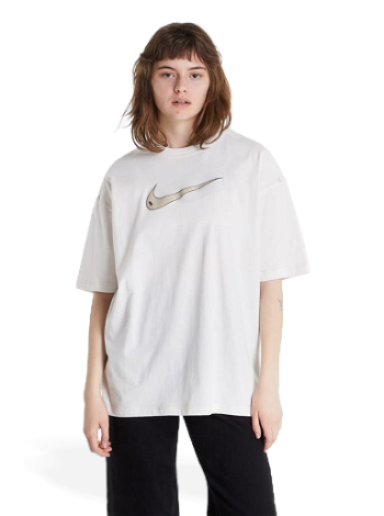 Nike Swoosh Oversized T-Shirt DM6211-030
