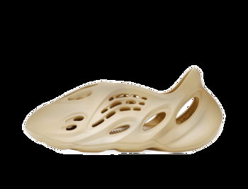 adidas Yeezy Yeezy Foam RNR "Desert Sand" GV6843