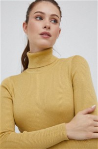 Metallic Ribbed Knit Long Sleeve Turtleneck Sweater