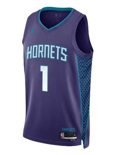 Dri-FIT NBA Charlotte Hornets Statement Edition 2022 Swingman Jersey