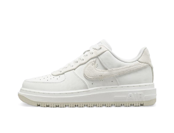 Nike Air Force 1 Luxe DD9605-100